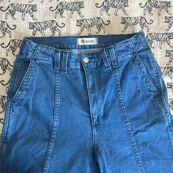 Madewell Vintage Straight Jean - Picture 5 of 7
